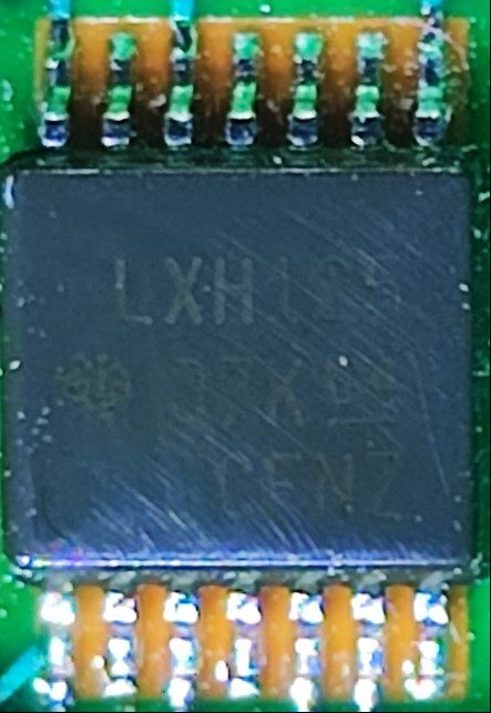 Microcircuit, marked LXH125