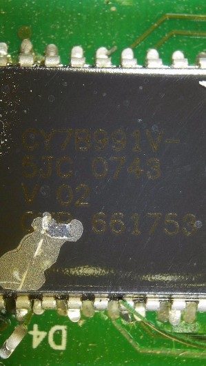 Programmable low-voltage clock frequency buffer — photo