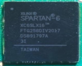 PLD, marked XILINX® SPARTAN®-6 XC6SLX16™ FTG256DIV2017 D5891797A 3I TAIWAN