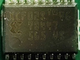 Memory chip, marked XCF02S TM VG 78447 565 VS