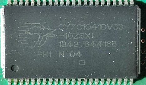 Static RAM, marked CY7C1041DV33-10ZSXI 1343 644166 PHI N 04