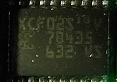 Memory chip, marked XCF02S V 7B435 632 VS