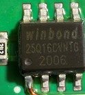 Serial flash memory, marked 25Q16CVNTG 2006