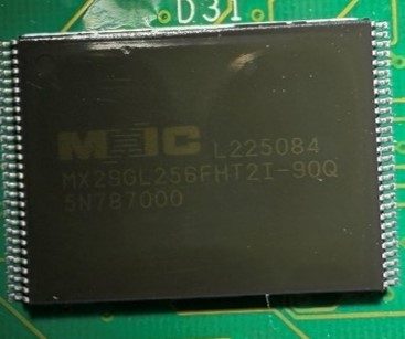 Memory chip, marked L225084 MX29GL256FHT2I-90Q 5N78700