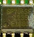 Chip (microprocessor with low power consumption), marked SP706SE 1235 E1880