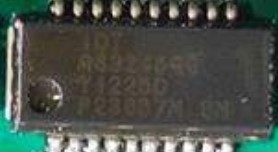 Microcircuit (high-speed bus switch), marked IDT Q33245QG Y1225D P23657M