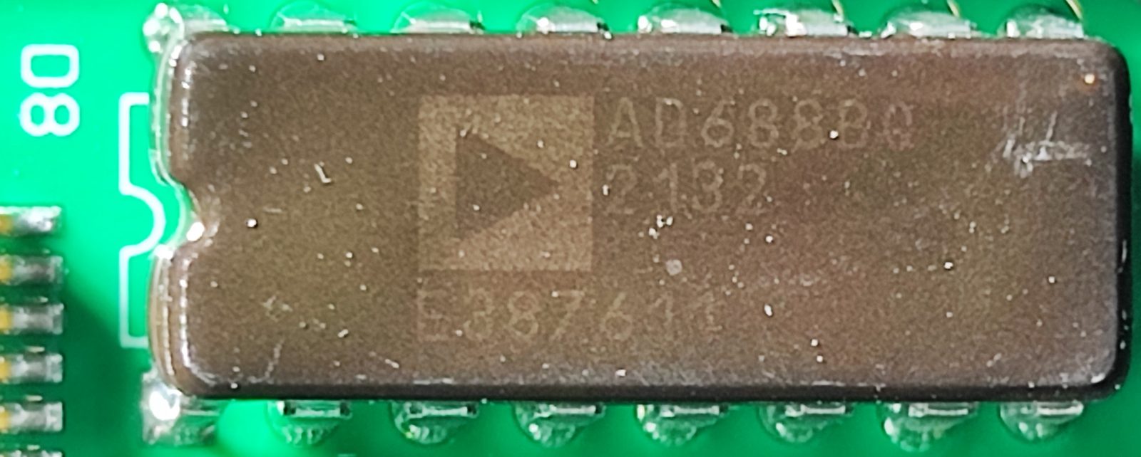 Power management controller, marked AD688BQ 2132 E387611