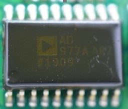 16-bit analog-to-digital converter, marked AD 977A ARZ #1909
