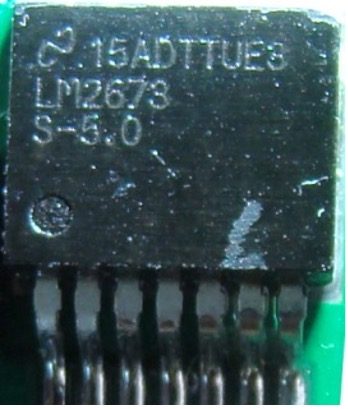 Step-down voltage regulator, marked 15ADTTUE8 LM2673 S-5.0