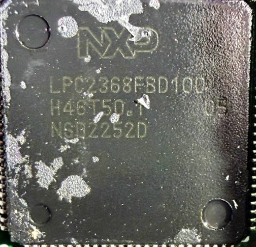 Microcontroller, marked LPC2368FBD100 H46T50.1 NSD2252D