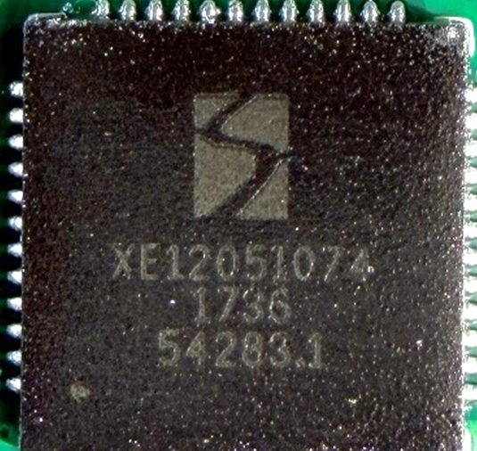 Transceiver, marked XE12051074 1736 54283.1