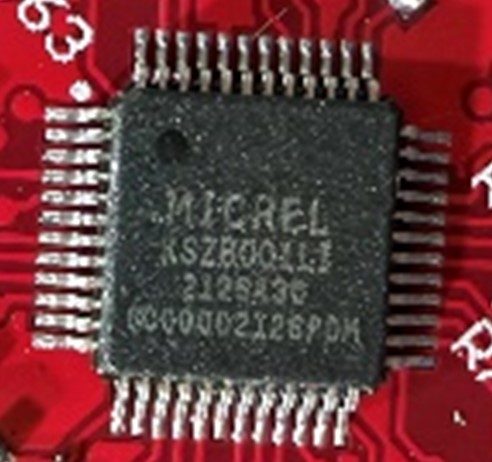 Transceiver, marked MICREL KSZ8001LI 2126A30 6000002126PDM