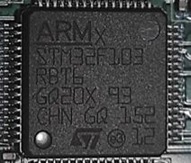 Microcontroller, marked STM32F103 RBT6 GQ20X 93 CHN GQ 152