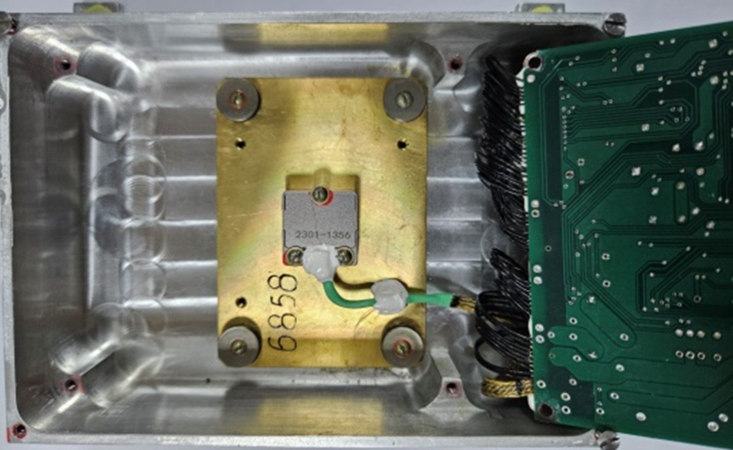 Platform-free inertial navigation system (BINS) — photo